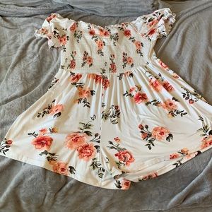 Romper in amazing condition never been worn before. Size is plus size 2X